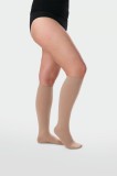 Juzo Dynamic podkolanówka almond.jpg
